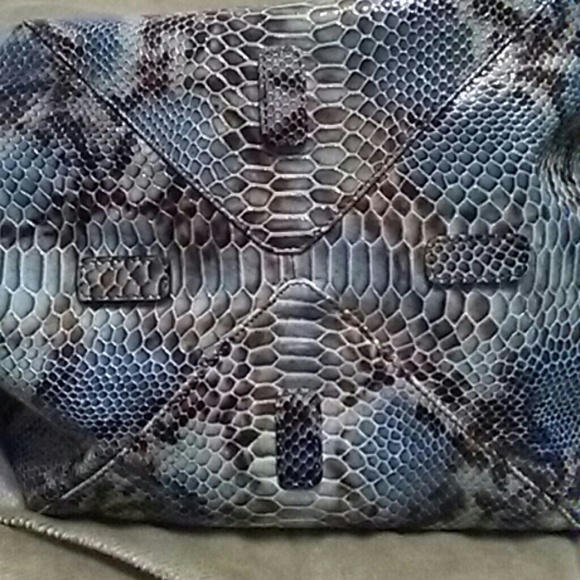 Donald J Pliner Handbag - Picture 5 of 8